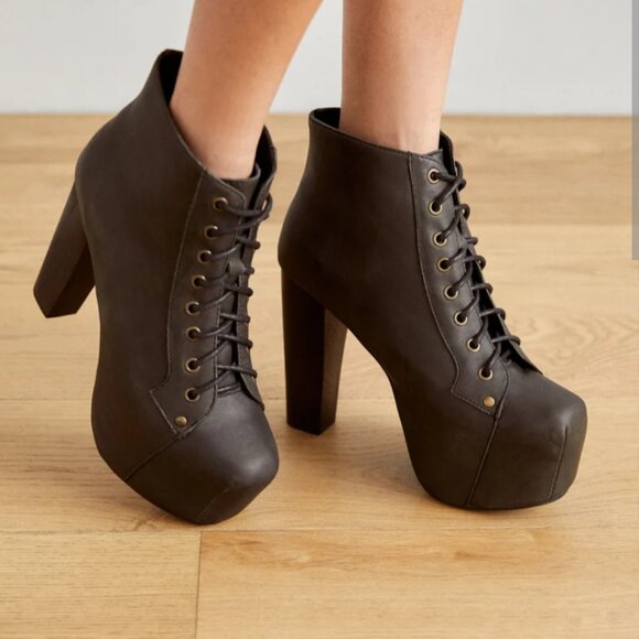 SOLD - All Black Jeffrey Campbell Lita's | True Vintage, Real Leather - Picture 1 of 6